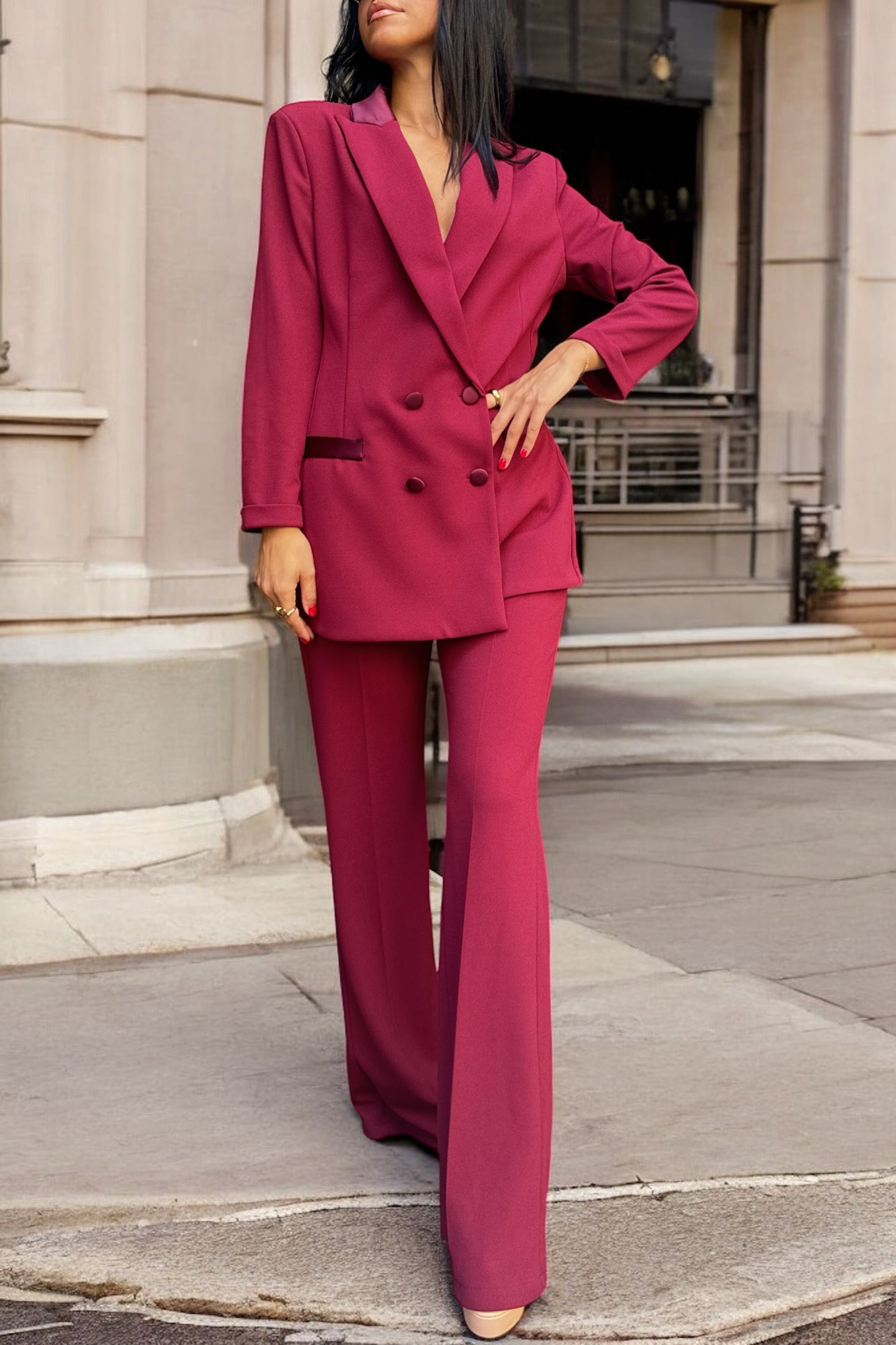 Pantalone a Zampa Bordeaux Elasticizzato con Dettagli in Raso – Vestibilità Perfetta