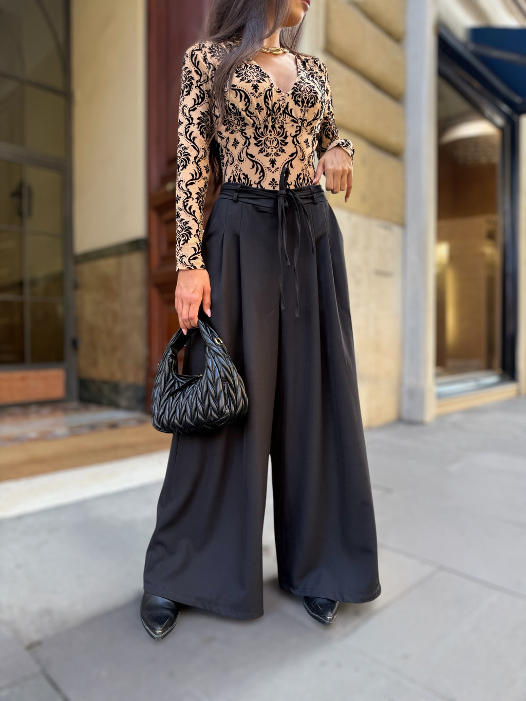 Pantaloni Palazzo Neri Donna – Eleganti e Versatili a Vita Alta