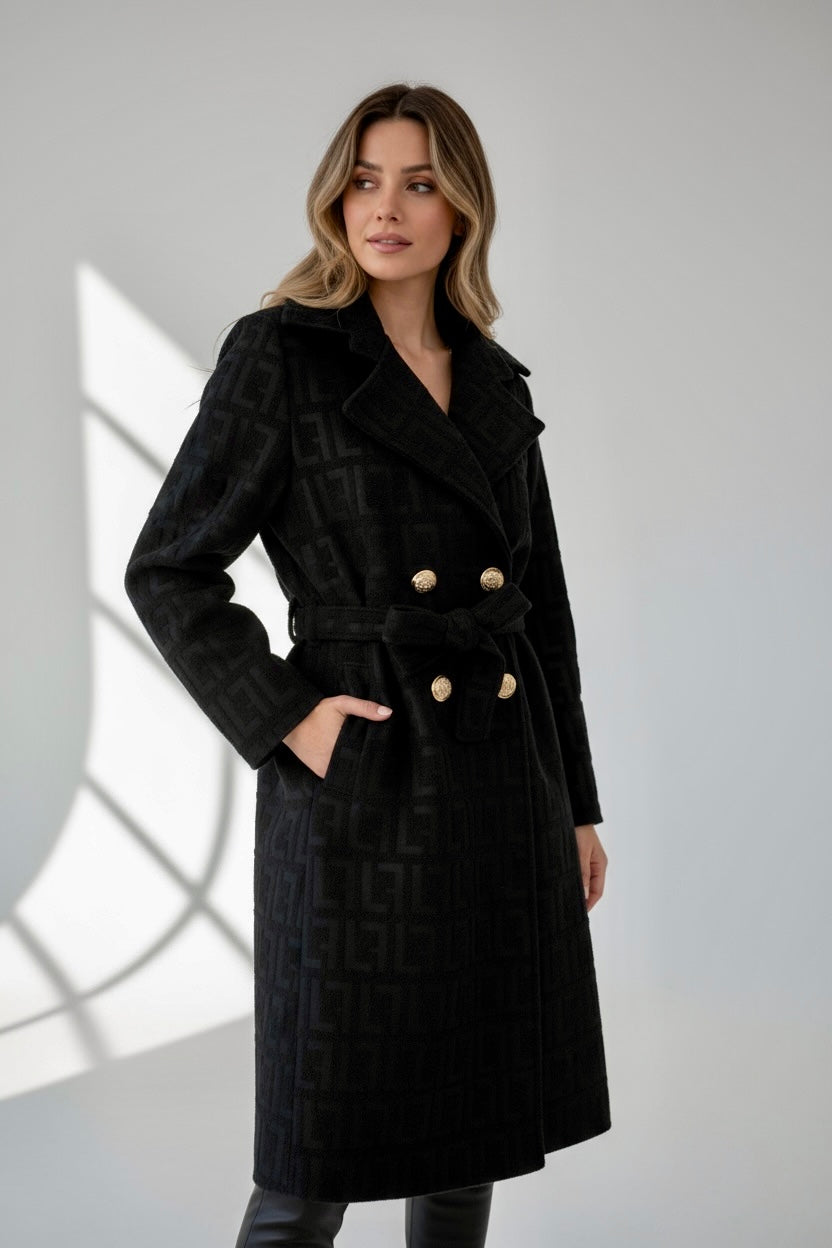 Cappotto nero con cintura e bottoni dorati
