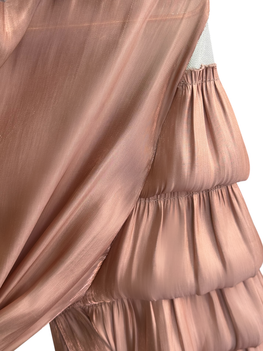 Camicia Satin Rosa Antico Cangiante con Maniche a Balze – “Aurora Blouse”